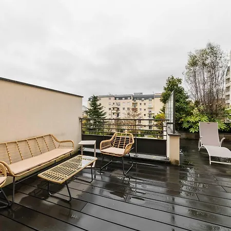 Apartment Duplex Lumineux Avec Terrasse - 6p Courbevoie