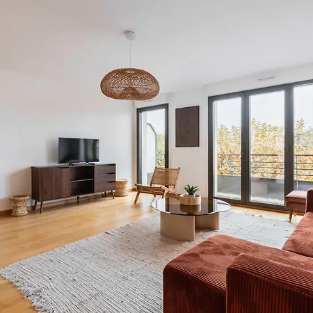 Duplex Lumineux Avec Terrasse - 6p Apartment *