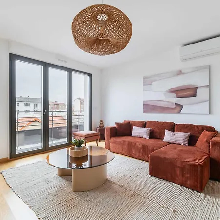 Duplex Lumineux Avec Terrasse - 6p Apartment